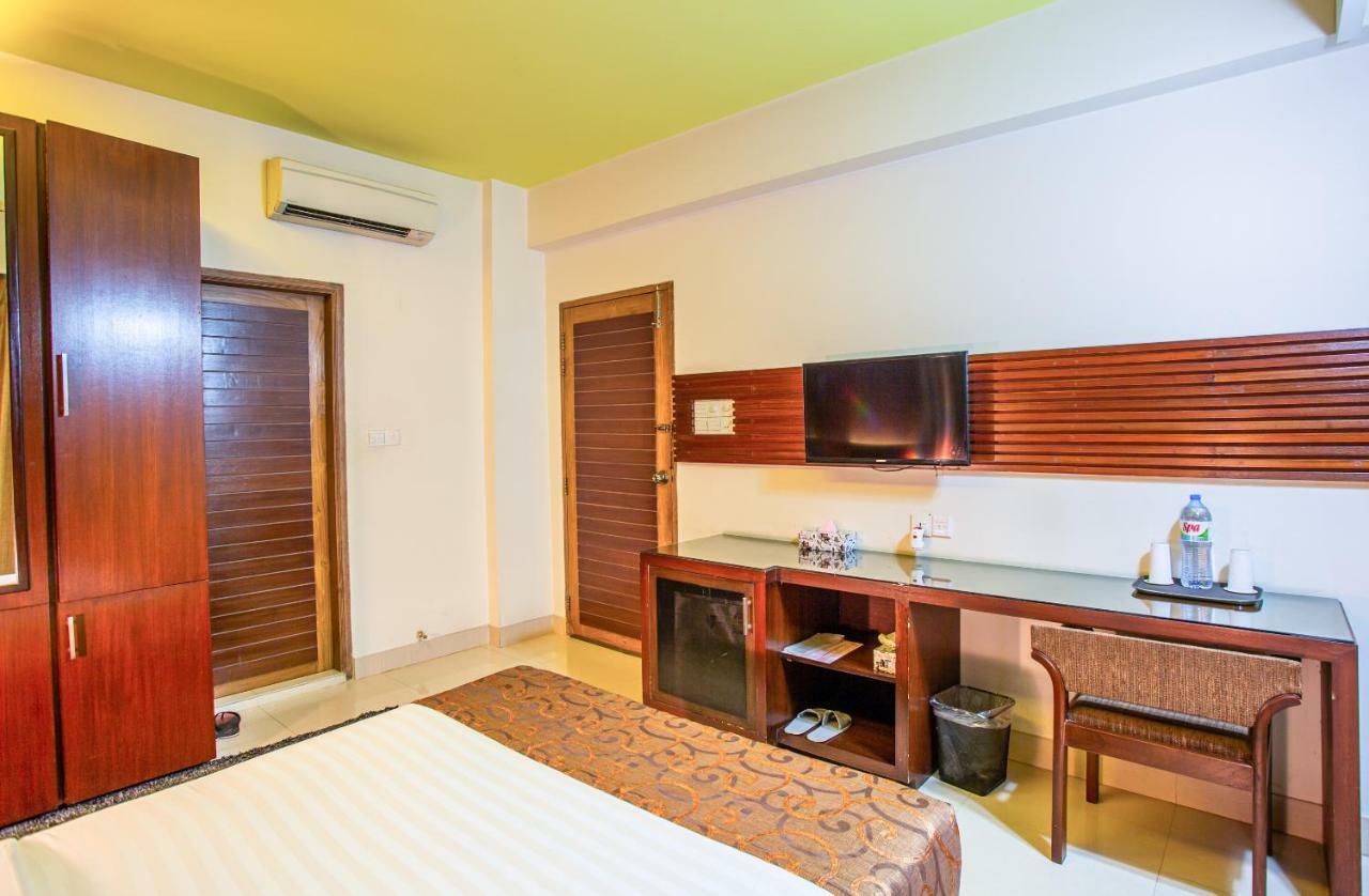 Hotel La Villa Western Dhaka Exterior foto